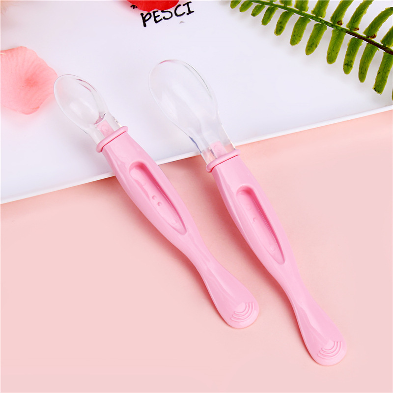 Discover the perfect feeding solution for your little one with our adorable feeding spoon set for babies! Featuring a convenient teether on one end, this spoon set not only makes mealtime fun but also helps soothe teething discomfort. Shop now from babyfairy.pk for a delightful feeding experience!