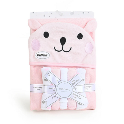 Discover the Baby Cute Soft Hooded Towel & 5 Pcs Wash Cloth Set, featuring adorable animal designs. Made from soft, absorbent towel fabric, this set includes a cozy hooded towel and five matching washcloths. Perfect for keeping your baby warm and clean after bath time. Available now at babyfairy.pk.